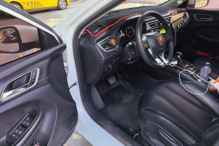 Used Roewe i5 2019 1.5L Automatic 4G Connected Langhao Edition Driver Seat