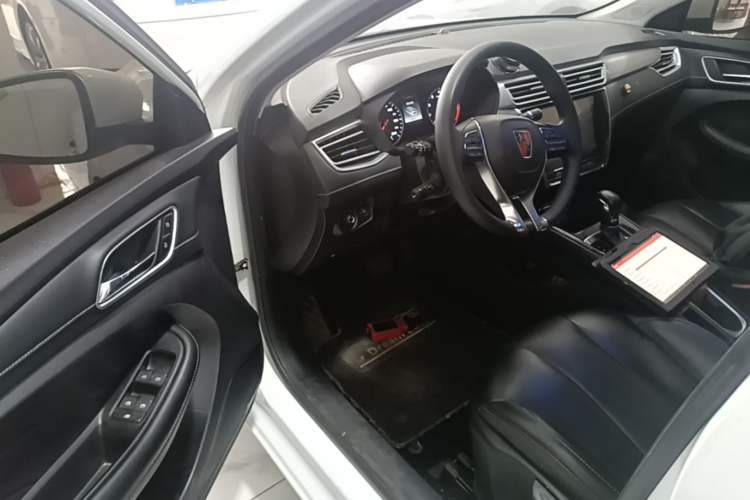 Used Roewe i5 2019 1.5L Automatic 4G Connected Linghao Flagship Edition Driver Seat