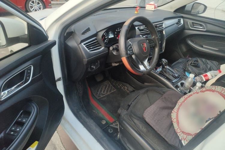 Used Roewe i5 2019 1.5L Automatic 4G Connected Langyue Edition Driver Seat