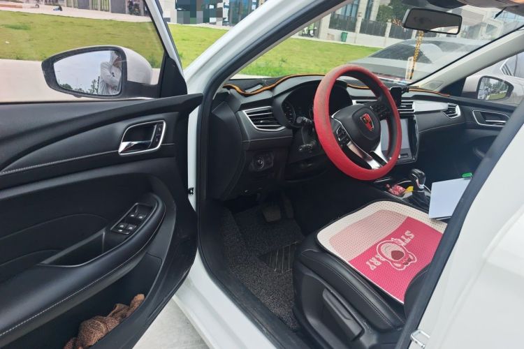 Used Roewe i5 2019 1.5L Automatic 4G Connected Langhao Edition Driver Seat