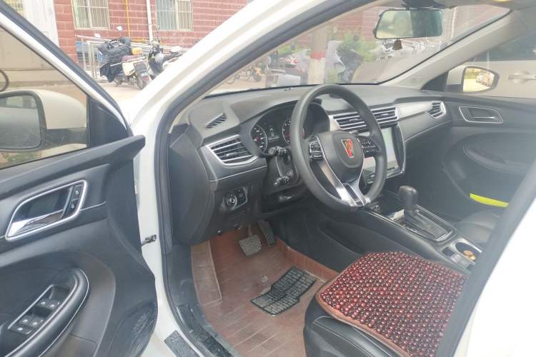 Used Roewe i5 2019 1.5L Automatic 4G Connected Langhao Edition Driver Seat