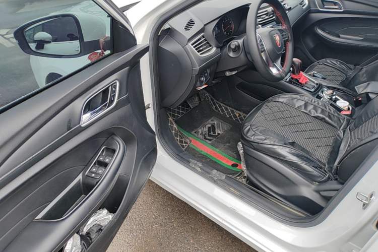 Used Roewe i5 2019 1.5L Automatic 4G Connected Linghao Edition Driver Seat