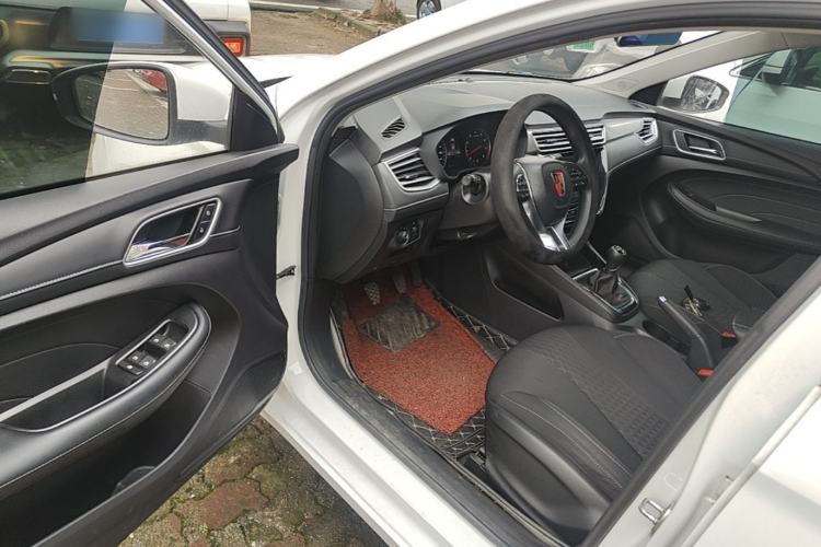 Used Roewe i5 2019 1.5L Manual 4G Connected Langyue Edition Driver Seat