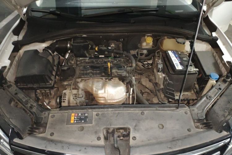Used Roewe i5 2019 1.5L Automatic 4G Connected Langyue Edition Engine Bay