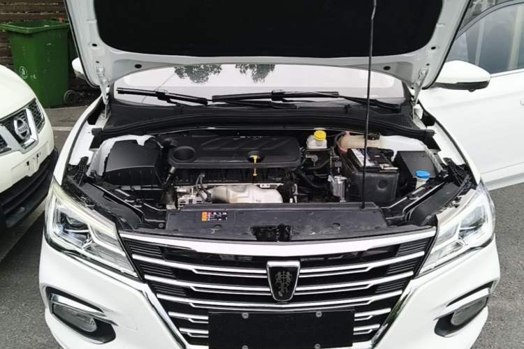 Used Roewe i5 2019 1.5L Automatic 4G Connected Langhao Edition Engine Bay