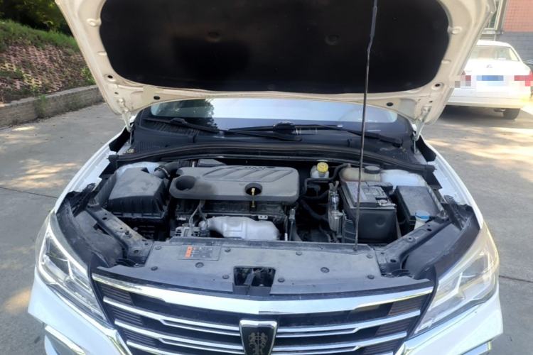 Used Roewe i5 2019 1.5L Automatic 4G Connected Langhao Edition Engine Bay