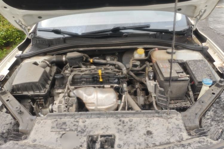 Used Roewe i5 2019 1.5L Manual 4G Connected Langyue Edition Engine Bay