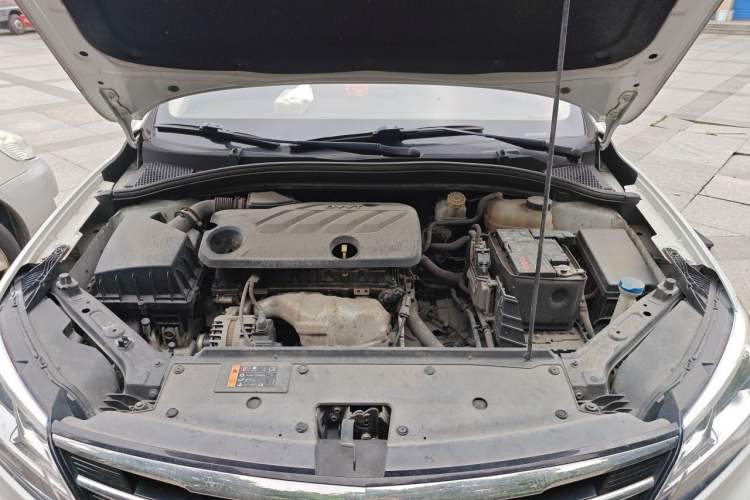 Used Roewe i5 2019 1.5L Automatic 4G Connected Langhao Edition Engine Bay