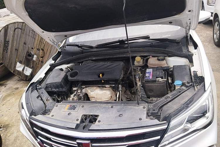 Used Roewe i5 2019 1.5L Manual 4G Connectable Langhao Edition Engine Bay