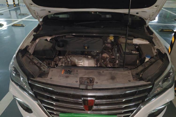 Used Roewe i5 2019 1.5L Manual 4G Connect Leehao Flagship Edition Engine Bay