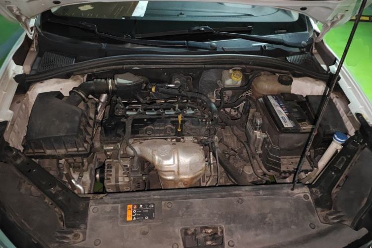 Used Roewe i5 2019 1.5L Automatic 4G Connected Langyue Edition Engine Bay