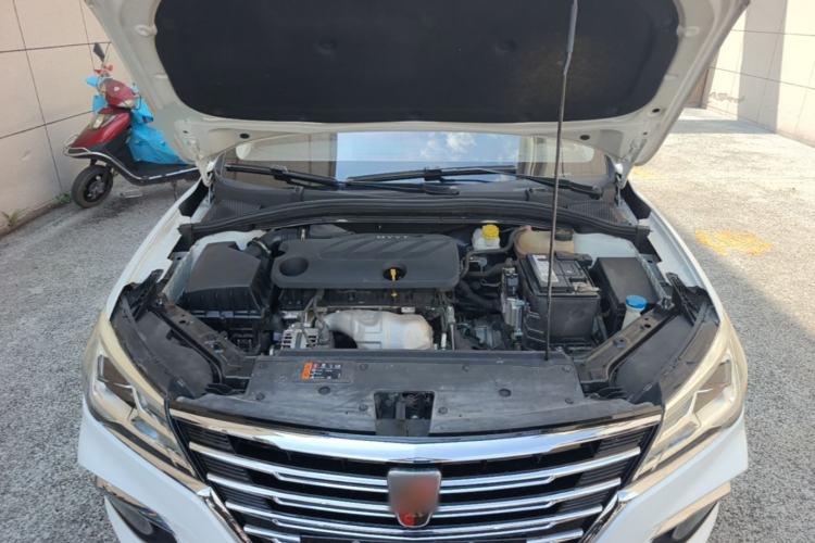 Used Roewe i5 2019 1.5L Automatic 4G Connected Langhao Edition Engine Bay