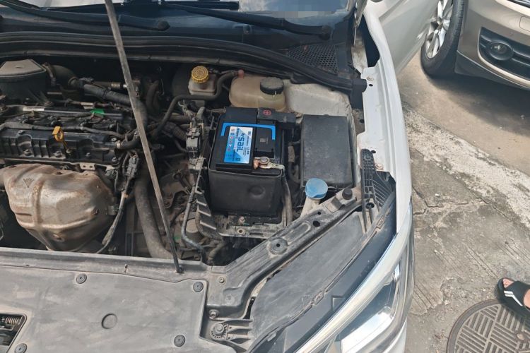 Used Roewe i5 2019 1.5L Automatic 4G Connected Langyue Edition Engine Bay Left