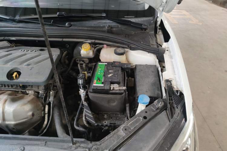 Used Roewe i5 2019 1.5L Automatic 4G Connected Langhao Edition Engine Bay Left