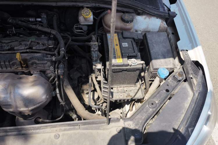 Used Roewe i5 2019 1.5L Automatic 4G Connected Linghao Edition Engine Bay Left