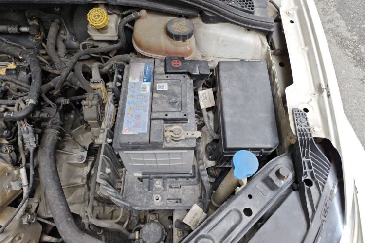 Used Roewe i5 2019 1.5L Automatic 4G Connected Linghao Edition Engine Bay Left