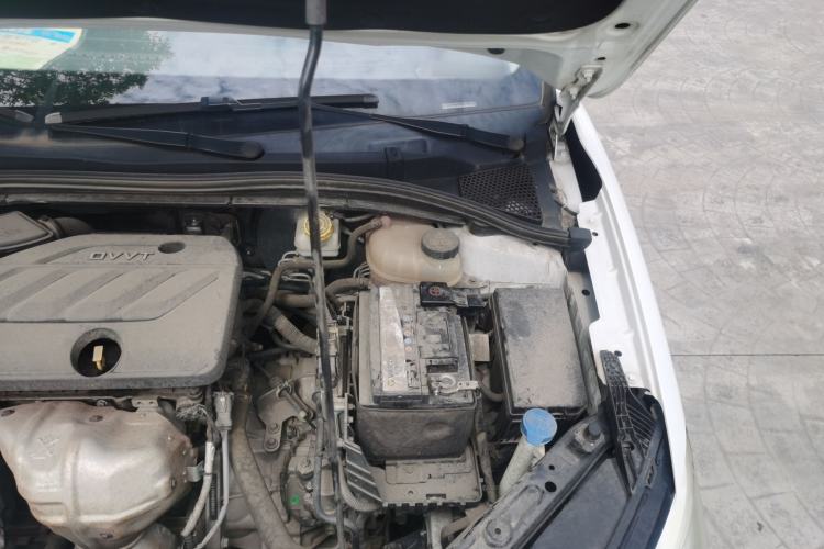 Used Roewe i5 2019 1.5L Automatic 4G Connected Langhao Edition Engine Bay Left