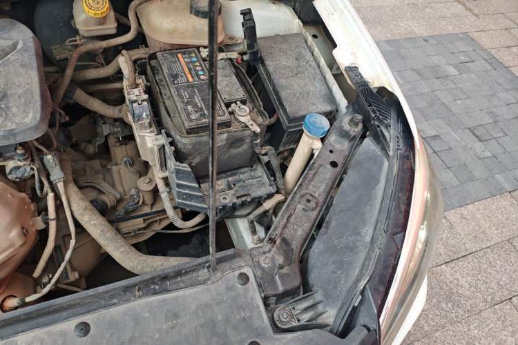 Used Roewe i5 2019 1.5L Manual 4G Connectable Langhao Edition Engine Bay Left