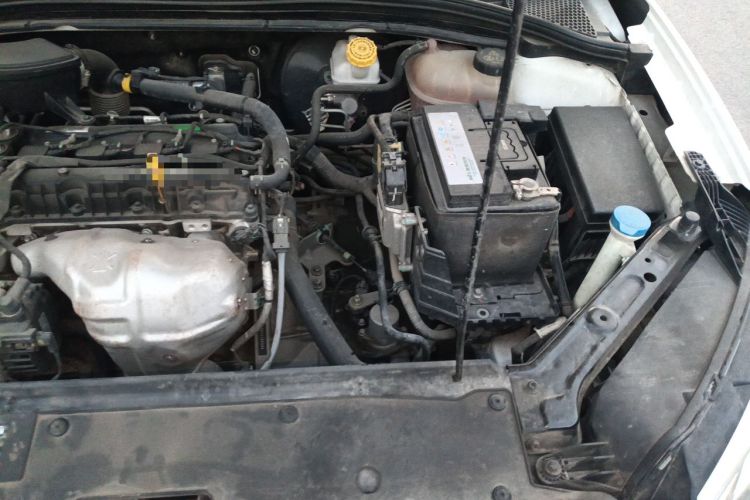 Used Roewe i5 2019 1.5L Automatic 4G Connected Langyue Edition Engine Bay Left