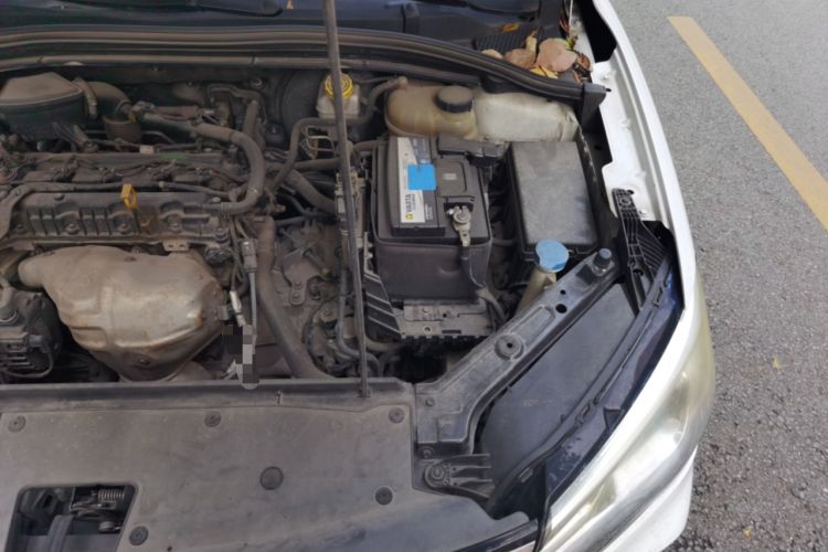 Used Roewe i5 2019 1.5L Automatic 4G Connected Langyue Edition Engine Bay Left