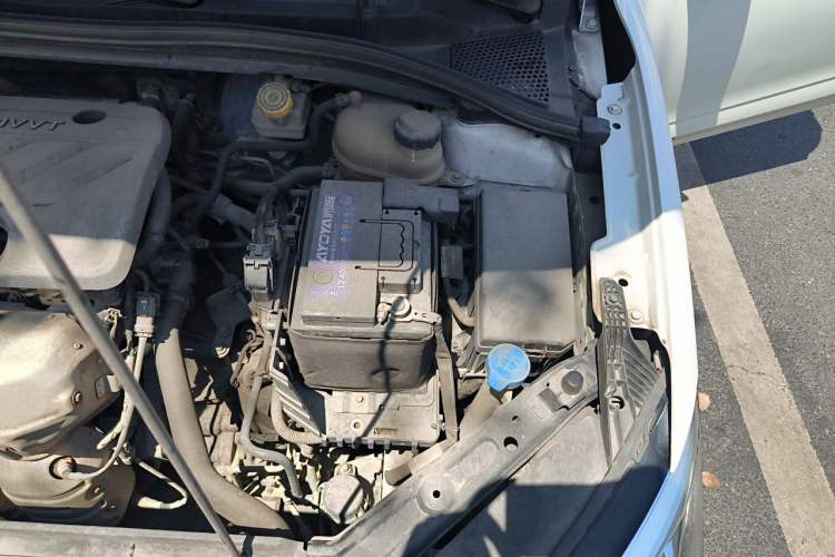 Used Roewe i5 2019 1.5L Automatic 4G Connected Langhao Edition Engine Bay Left