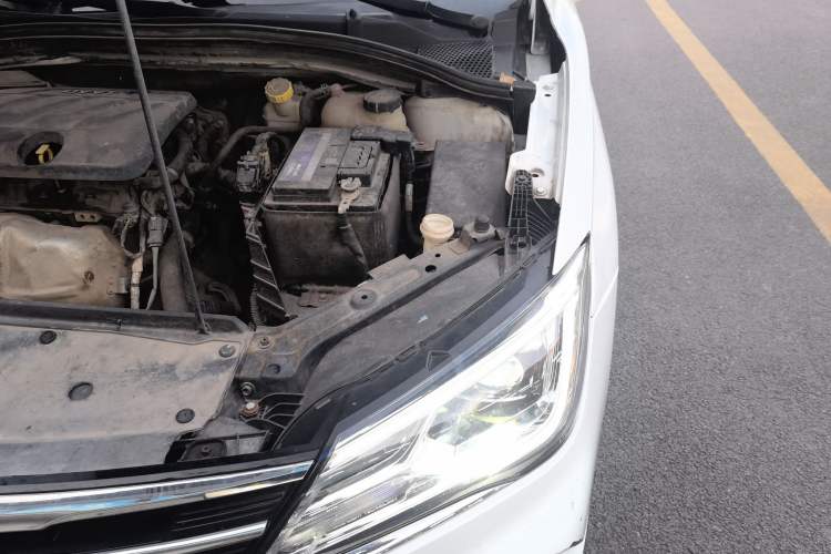 Used Roewe i5 2019 1.5L Manual 4G Connectable Langhao Edition Engine Bay Left