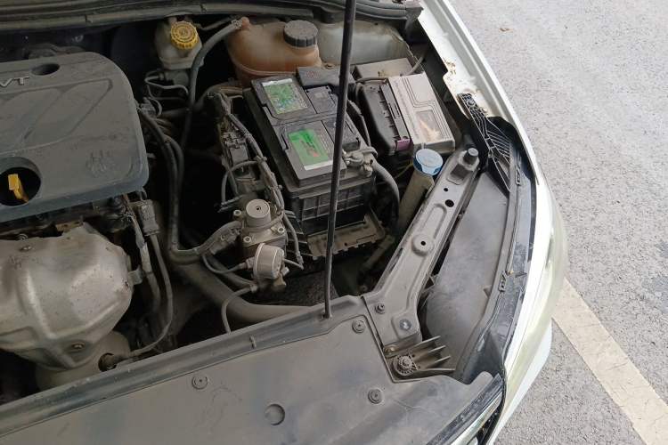 Used Roewe i5 2019 1.5L Manual 4G Connectable Langhao Edition Engine Bay Left
