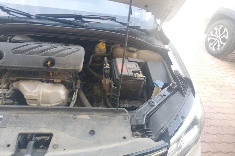 Used Roewe i5 2019 1.5L Automatic 4G Connected Langhao Edition Engine Bay Left