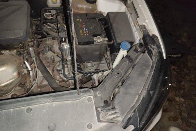 Used Roewe i5 2019 1.5L Automatic 4G Connected Langhao Edition Engine Bay Left
