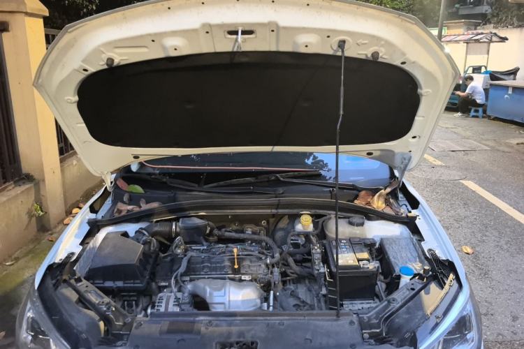 Used Roewe i5 2019 1.5L Automatic 4G Connected Linghao Edition Engine Bay