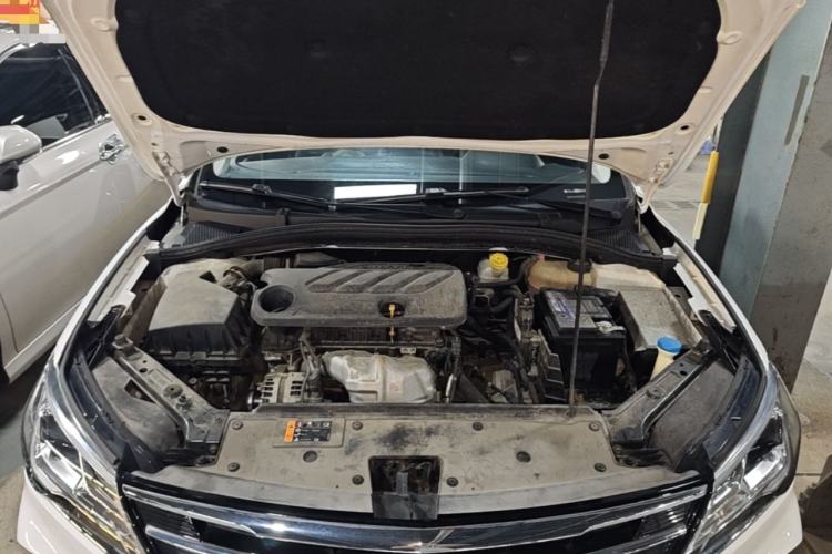 Used Roewe i5 2019 1.5L Automatic 4G Connected Linghao Flagship Edition Engine Bay
