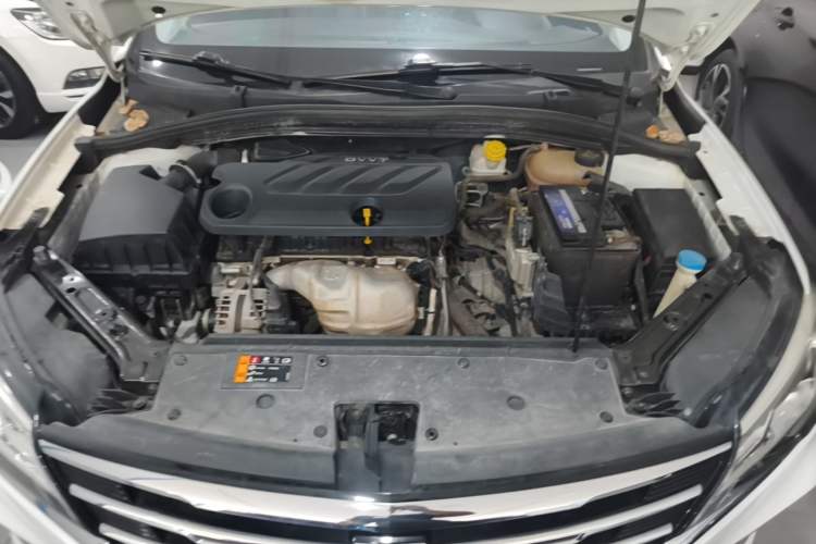 Used Roewe i5 2019 1.5L Automatic 4G Connected Langhao Edition Engine Bay