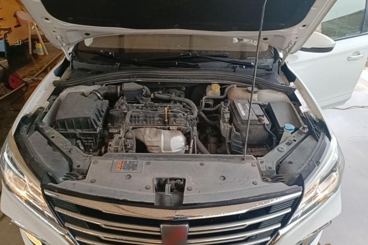 Used Roewe i5 2019 1.5L Manual 4G Connected Langyue Edition Engine Bay