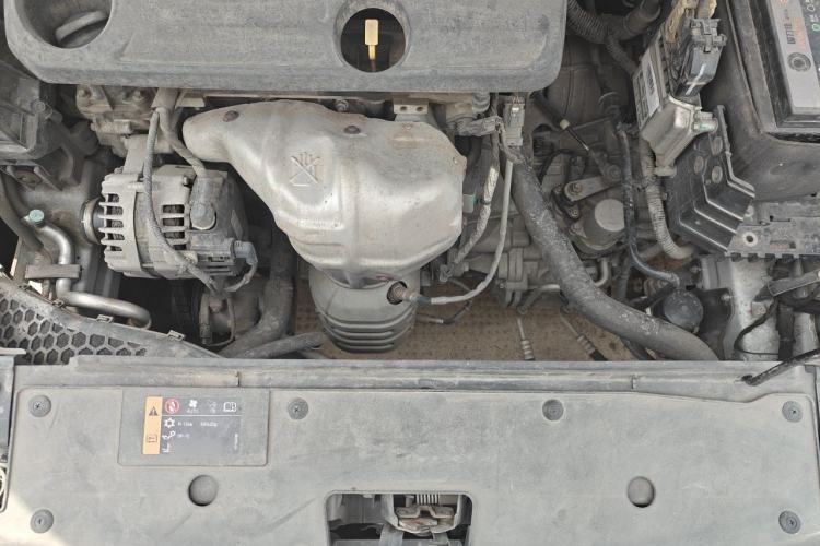 Used Roewe i5 2019 1.5L Automatic 4G Connected Langyue Edition Engine Bay