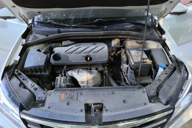 Used Roewe i5 2019 1.5L Automatic 4G Connected Langhao Edition Engine Bay