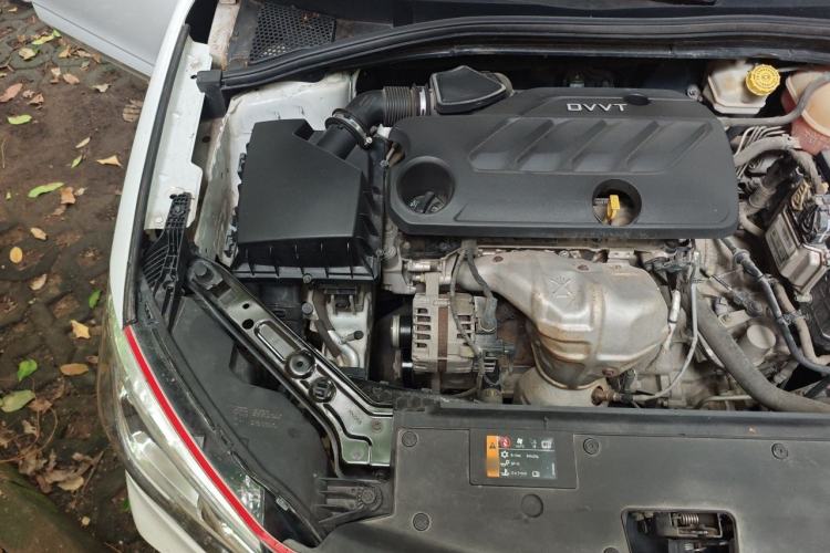 Used Roewe i5 2019 1.5L Automatic 4G Connected Langzhen Edition Engine Bay Right