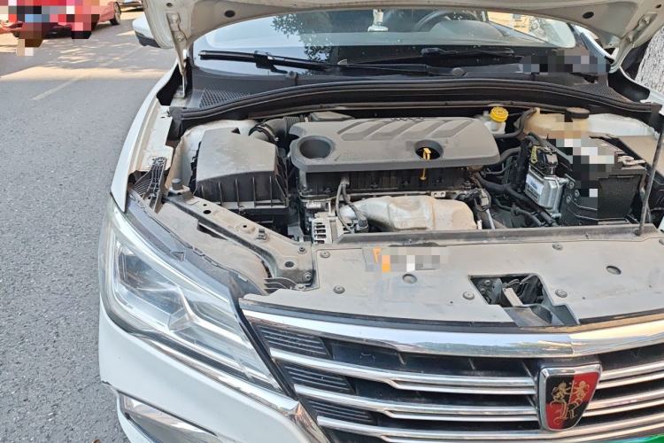 Used Roewe i5 2019 1.5L Automatic 4G Connected Langhao Edition Engine Bay Right