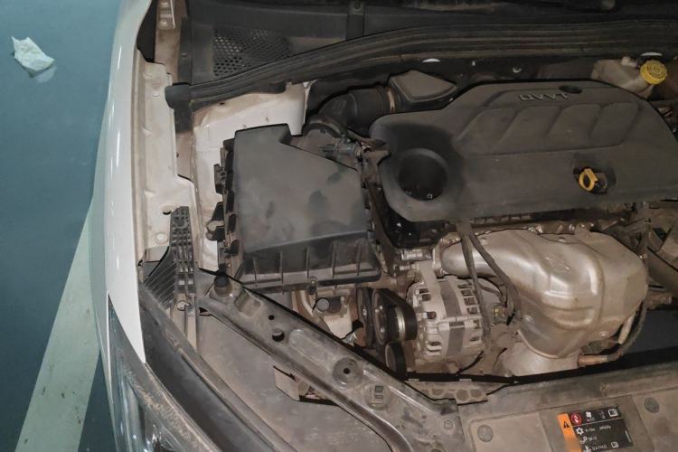 Used Roewe i5 2019 1.5L Manual 4G Connect Leehao Flagship Edition Engine Bay Right