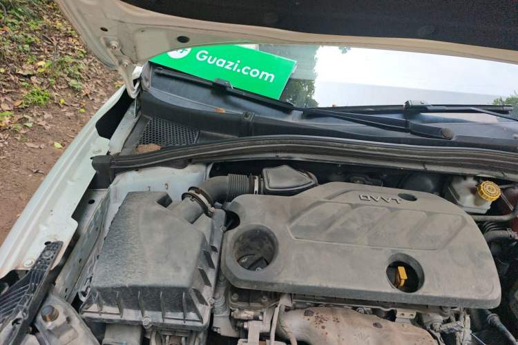 Used Roewe i5 2019 1.5L Automatic 4G Connected Langhao Edition Engine Bay Right