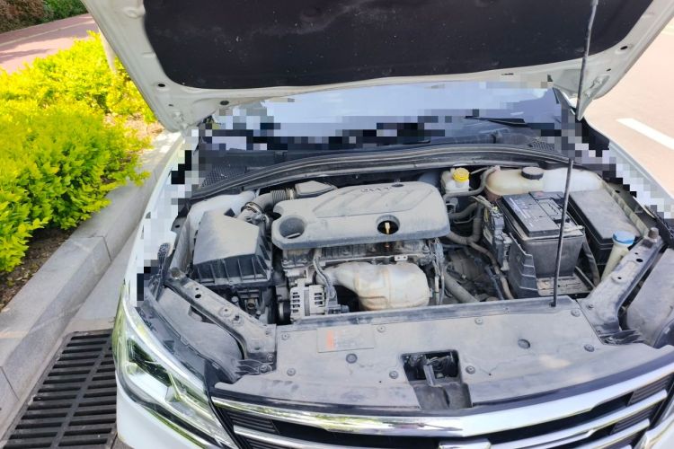 Used Roewe i5 2019 1.5L Automatic 4G Connected Linghao Flagship Edition Engine Bay Right