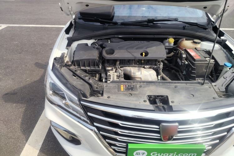 Used Roewe i5 2019 1.5L Automatic 4G Connected Langhao Edition Engine Bay Right