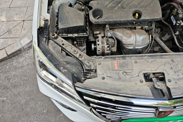 Used Roewe i5 2019 1.5L Manual 4G Connect Leehao Flagship Edition Engine Bay Right