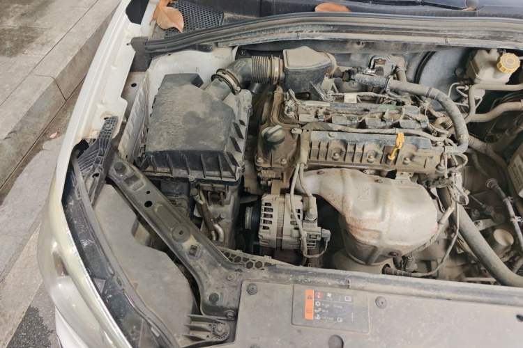 Used Roewe i5 2019 1.5L Automatic 4G Connected Langyue Edition Engine Bay Right