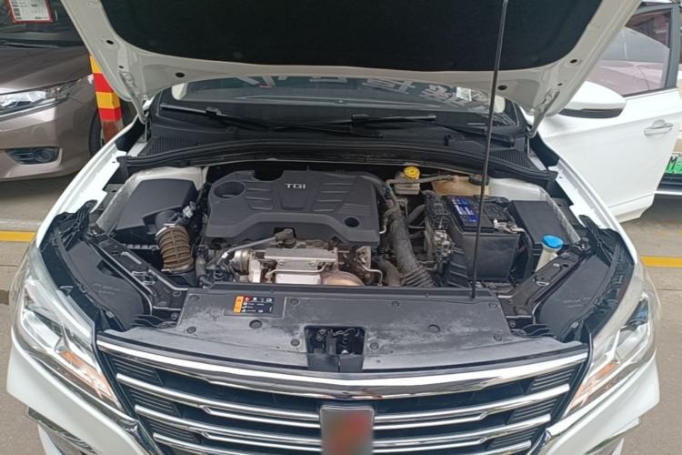 Used Roewe i5 2019 20T Automatic 4G Connected Supercharged Flagship Edition Engine Bay