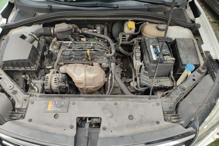 Used Roewe i5 2019 1.5L Automatic 4G Connected Langyue Edition Engine Bay