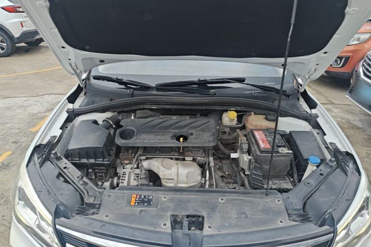 Used Roewe i5 2019 1.5L Automatic 4G Connected Langhao Edition Engine Bay