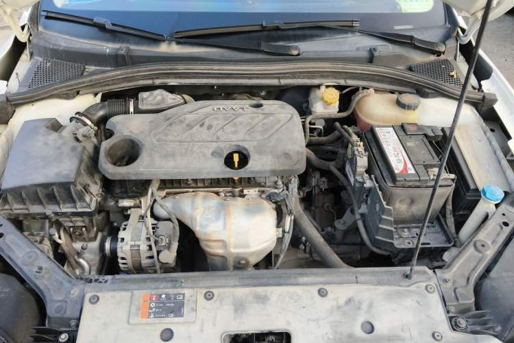 Used Roewe i5 2019 1.5L Manual 4G Connect Leehao Flagship Edition Engine Bay