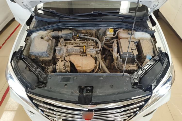 Used Roewe i5 2019 1.5L Manual 4G Connected Langyue Edition Engine Bay