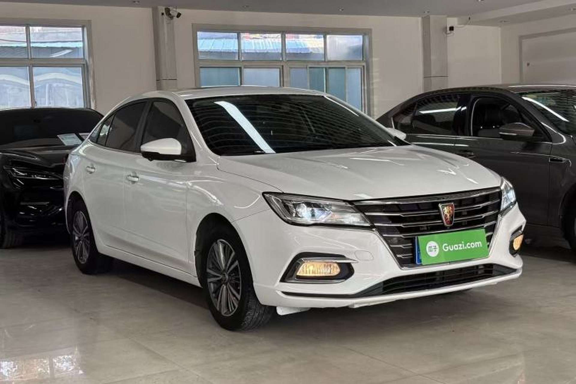 Used Roewe i5 2019 1.5L Automatic 4G Connected Langhao Edition Exterior 1