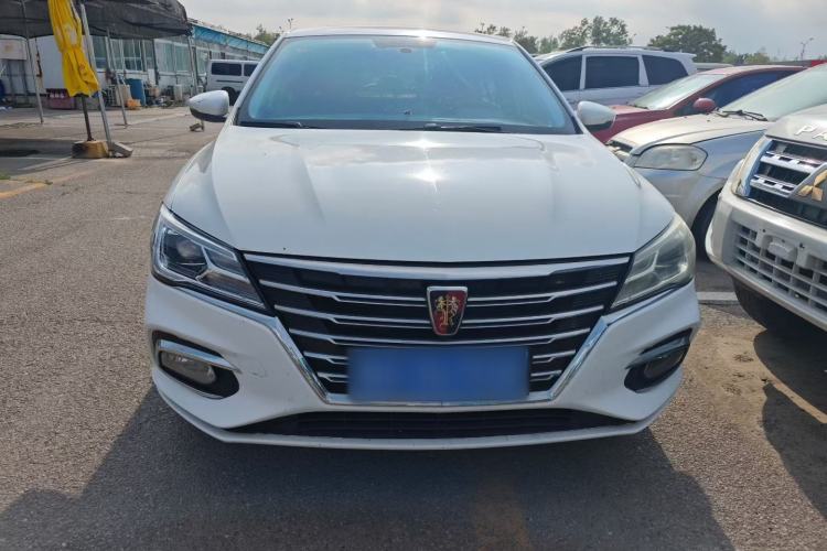 Used Roewe i5 2019 20T Automatic 4G Connected Supercharged Flagship Edition Exterior 2